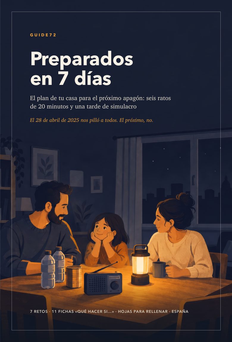 Portada de la guía: una familia alrededor de la mesa durante un apagón, con una radio, agua, latas y un farol encendido.